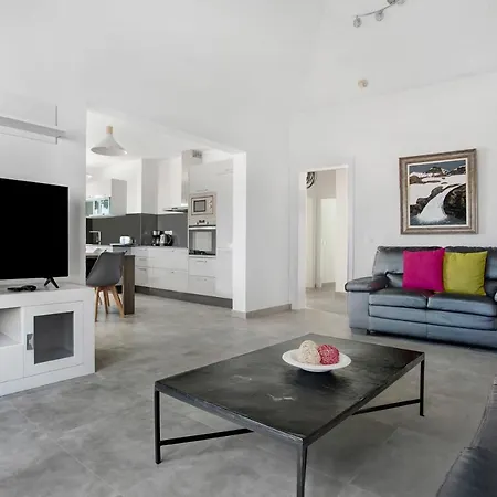 Villa Grama * Puerto del Carmen (Lanzarote)